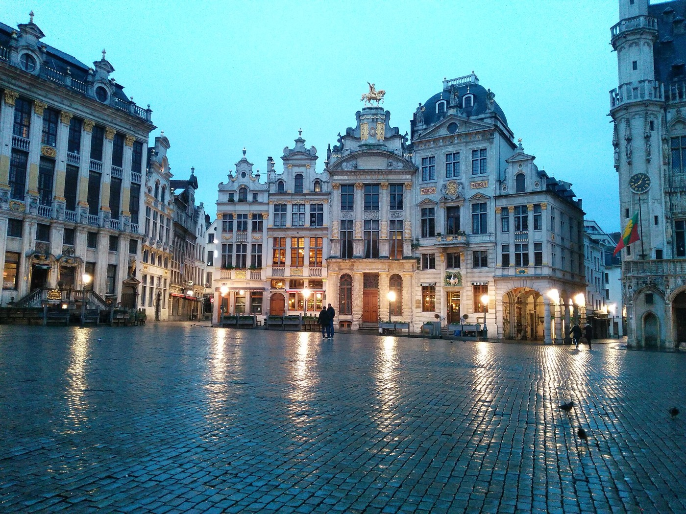 Grand Place in Brussels illuminated at night