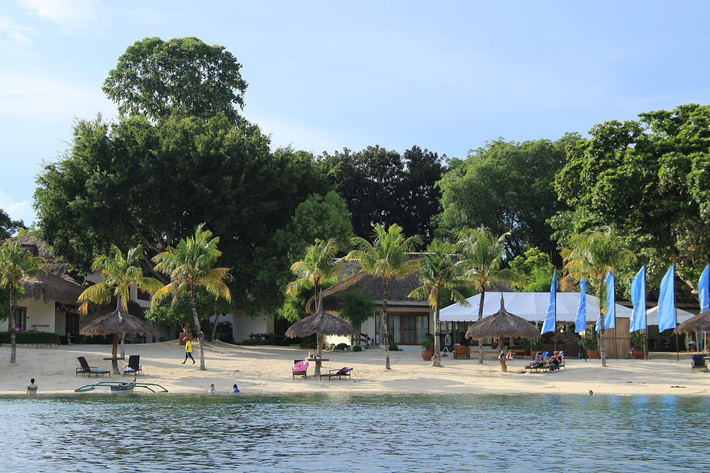 Beachfront scene on Mactan Island in Cebu